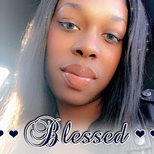 Meet your Posher, Lena